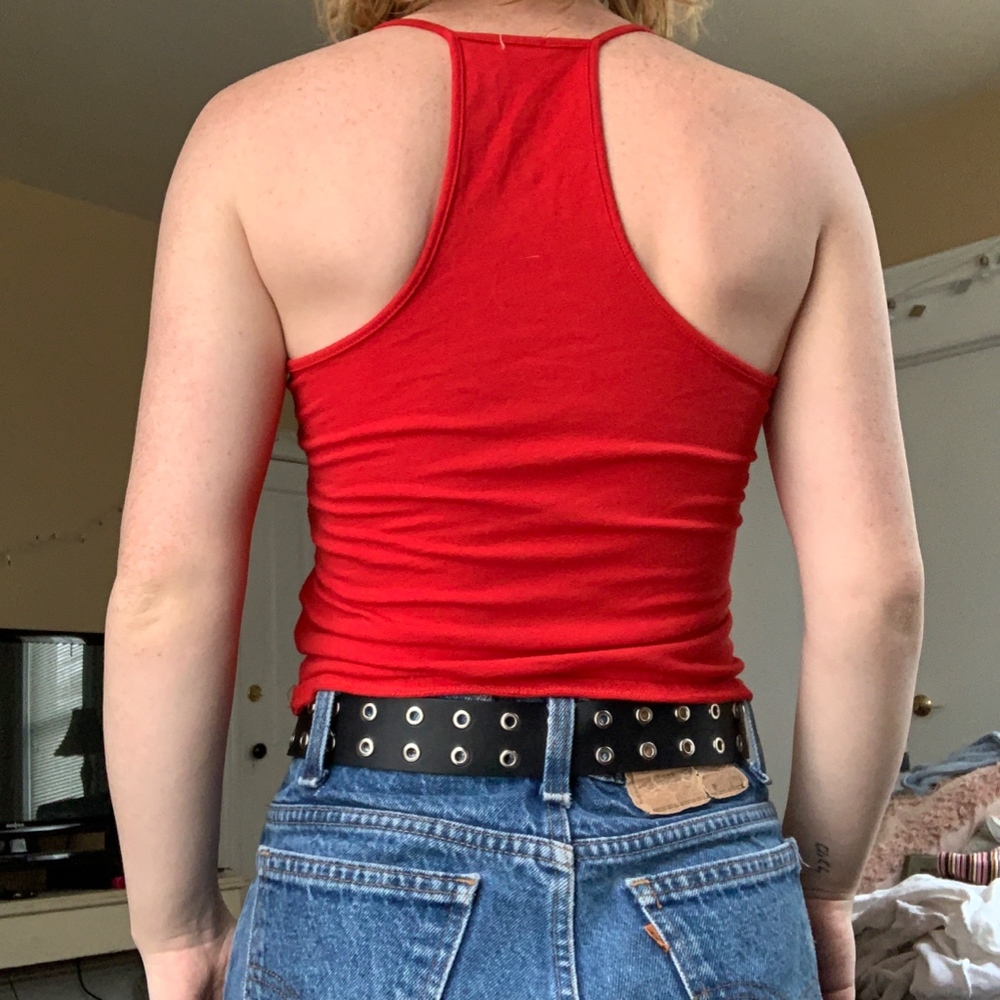 Red Tank - Picture 2 of 2